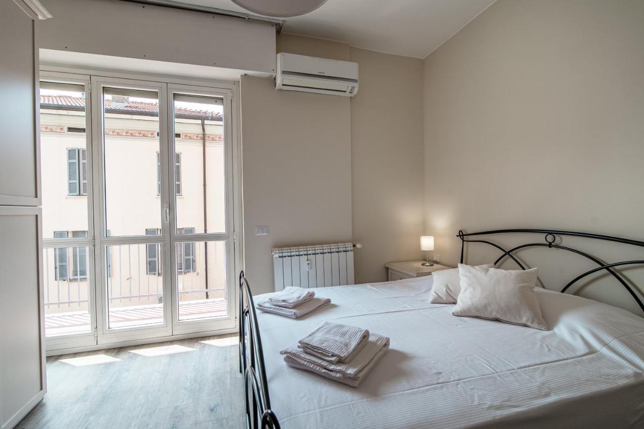 Lovely Suite With Private Parking In 코모 외부 사진